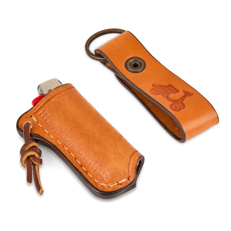 Ayı Kamp Vespa Çakmak & Anahtarlık Seti (Açık Kahverengi)